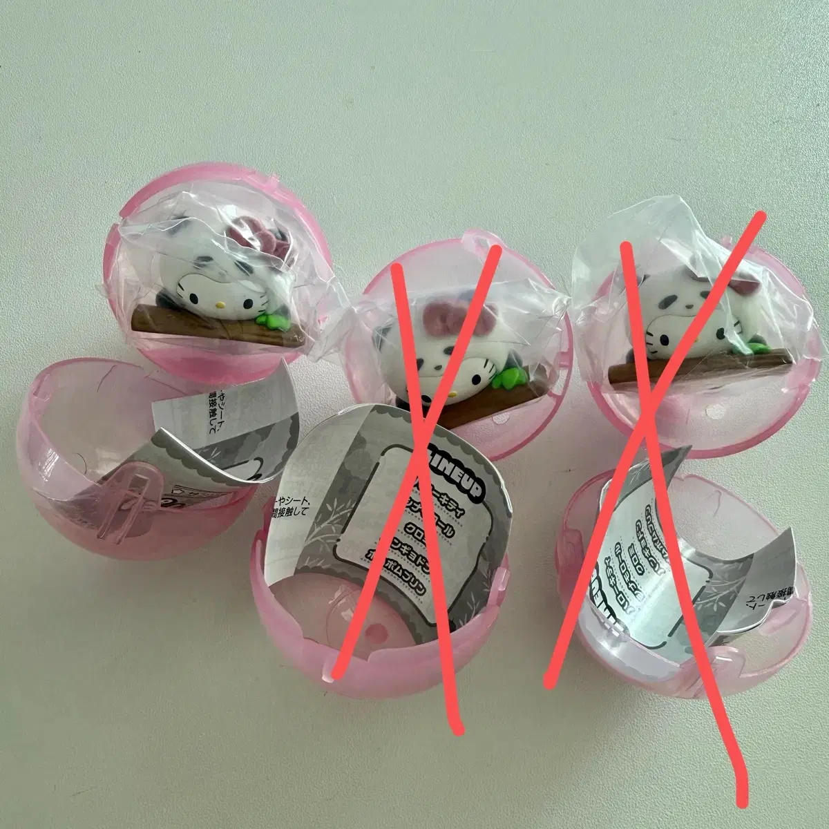 산리오 판다 가챠 헬로키티