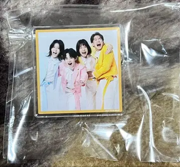 모나키 아크릴 배지 세븐넷 한정판