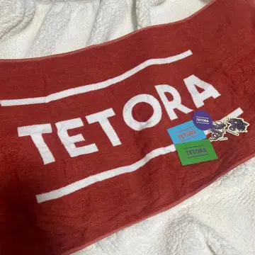 TETORA 로고 빨간색 타월과 스티커