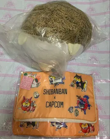 SHIBANBAN x CAPCOM 보냉백 하리마루 쿠션 세트
