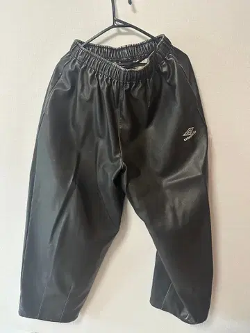 UMBRO freaks Store 엄브로 인조 가죽 팬츠 블랙
