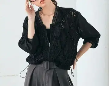 [새상품] 7부 소매 모티브 포함 시어 블루종/블랙 에시카 같은 형태