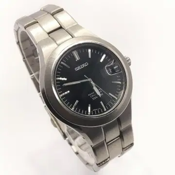 SEIKO 퍼페츄얼 캘린더 8F32-0220 티타늄 [정크제품]