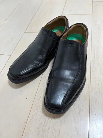 Clarks 클락스 천연 가죽 블랙 24.5cm 클락스 라이트 베
