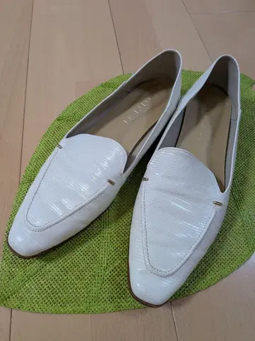 LE TALON 스퀘어 스티치 소프트 로퍼 25.5cm