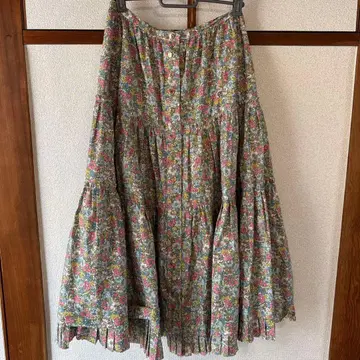 MARC JACOBS x LIBERTY 꽃무늬 스커트 프론트 오픈 골드 버튼