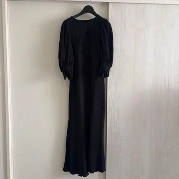 코코딜 롱 원피스 블랙 택 포함 새상품 사이즈 1