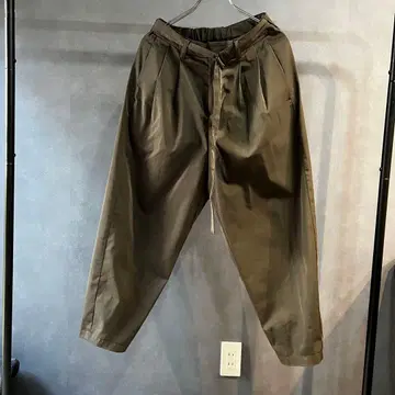 남성용 와이드 팬츠 이지 팬츠 카키
