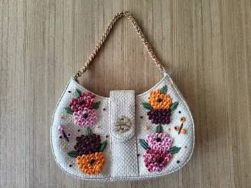 새상품급! ANNA SUI 바스켓백