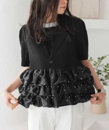 미사용 미개봉 새상품 DONOBAN 프릴 자켓