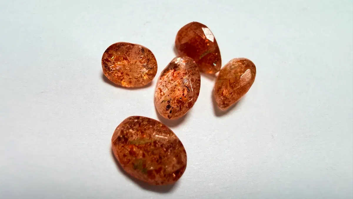 No.6127 천연 태양의불꽃 광석AA 썬스톤 커팅 5개 2.6ct