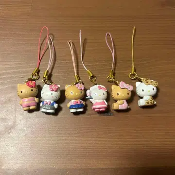 헬로키티 스트랩 6종 세트