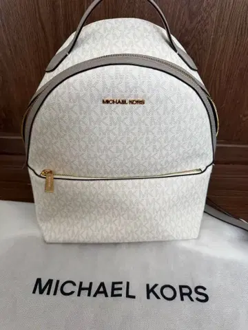 MICHAEL KORS 모노그램 백팩