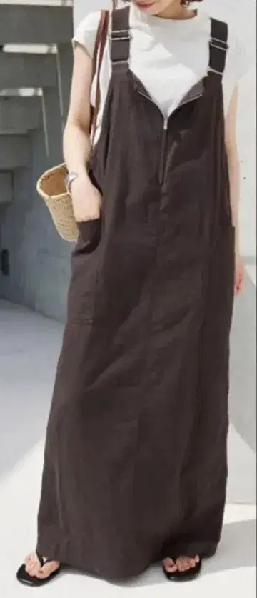 슬로브 이에나 미사용 새상품 아이라인 오버롤 스커트