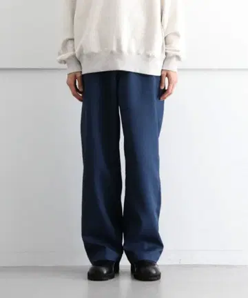 오더 루즈 트윌 팬츠 블루 네이비
