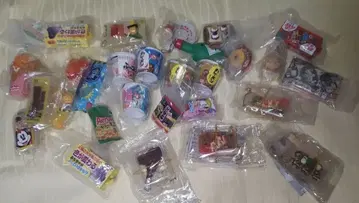 캡슐 토이 여러가지 모음
