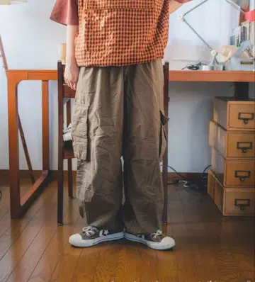 WudgeBoy 카고 팬츠 올리브
