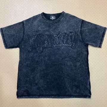 Rosen Kreuz grunge pigment tee black