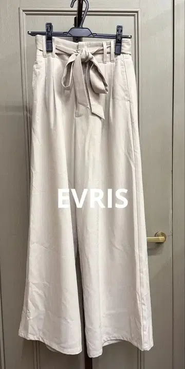 EVRIS 에브리리스 와이드 팬츠 베이지 M 사이즈