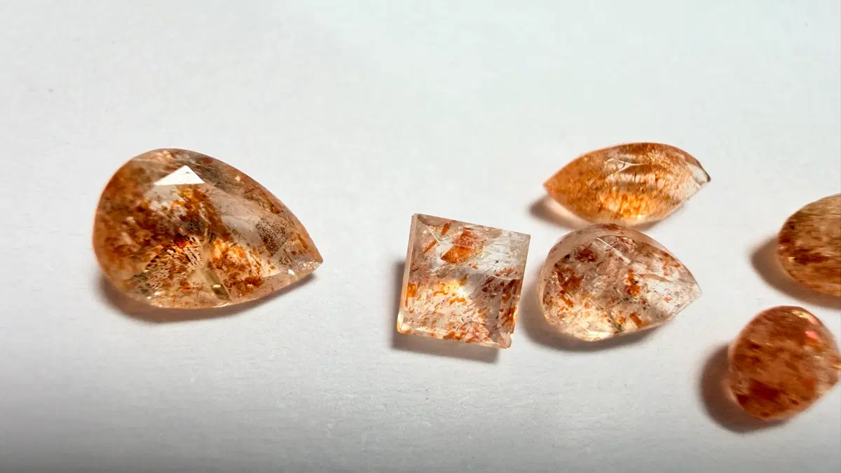 No.6123 천연 태양의불꽃 광석AA 썬스톤 커팅 6개 2.9ct