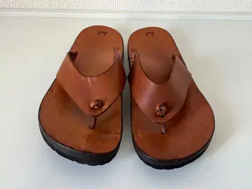 유타 뉴먼 PETRA 페트라 D9 26.5cm 가죽 플립플랍 샌들