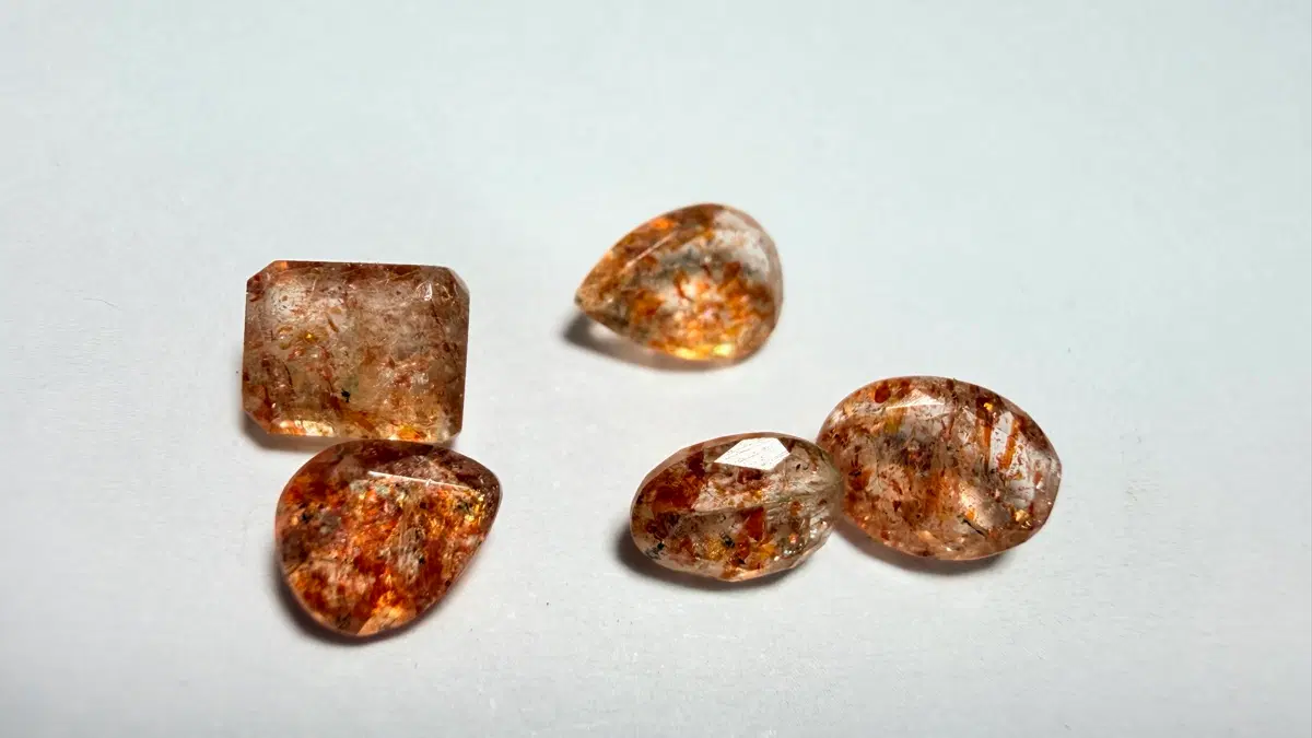 No.6122 천연 태양의불꽃 광석AA 썬스톤 커팅 5개 3.1ct