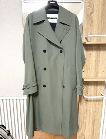 [ 기간 한정 할인 ] JILSANDER 올리브 그린 트렌치코트 사이즈 44
