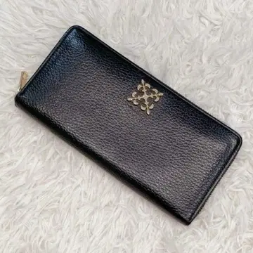 [ 새상품급 ] russet 모노그램 플레이트 라운드 지퍼 지갑 블랙