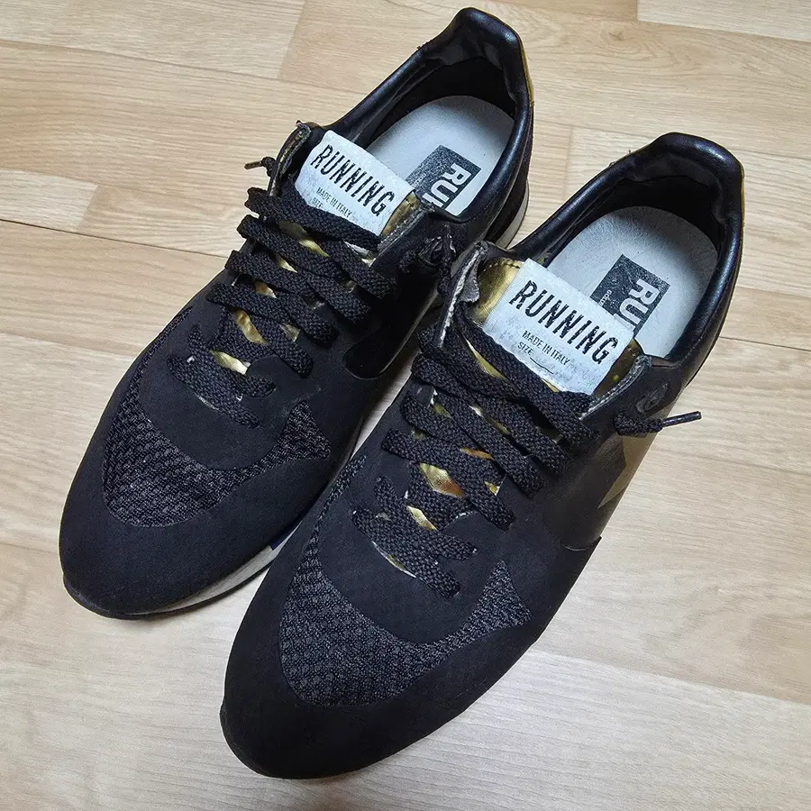 골든구스 / 러닝 솔 Running Sole / IT 43
