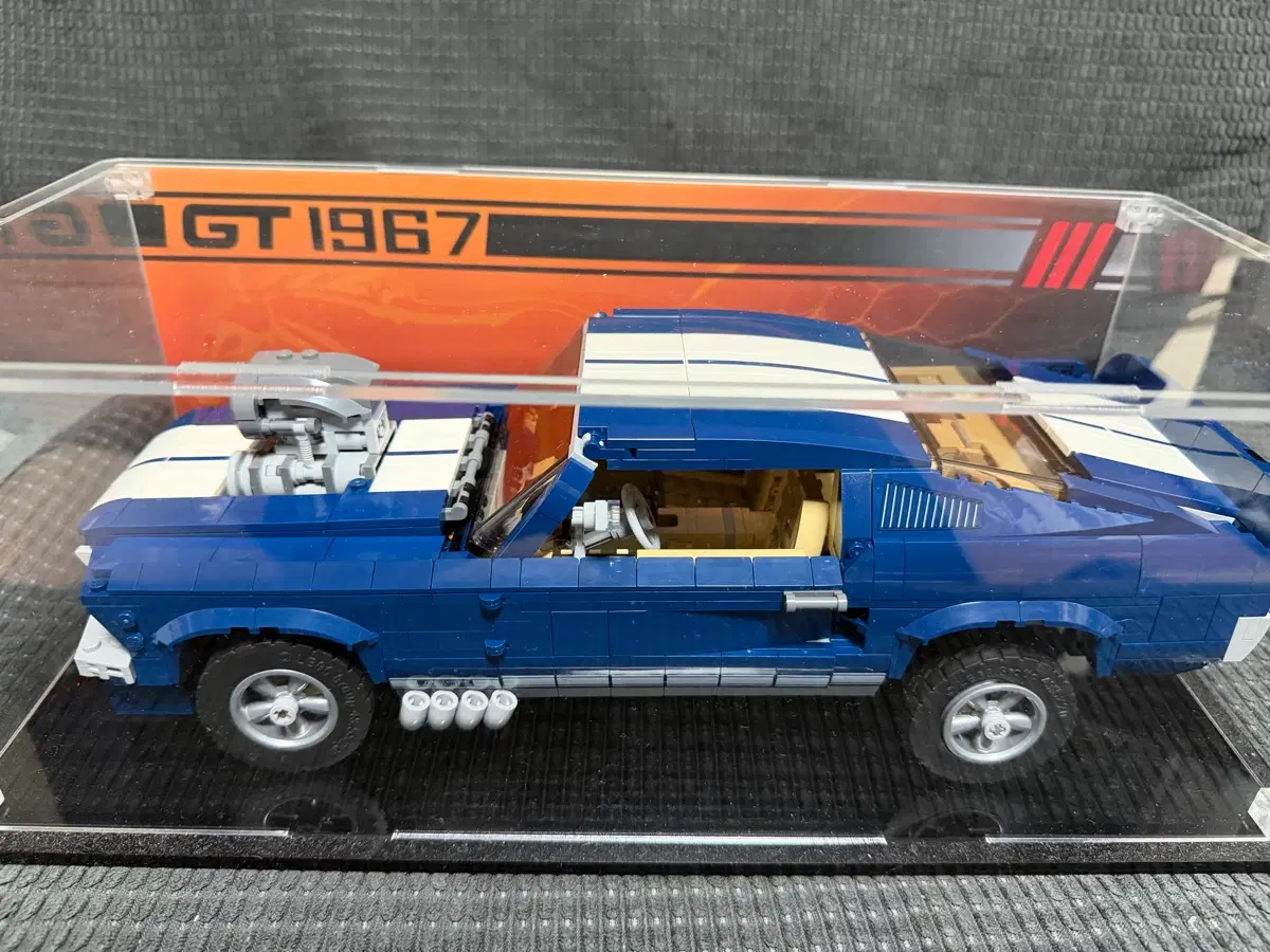 레고 10265 포드 머스탱 GT 1967 (아크릴케이스 포함)