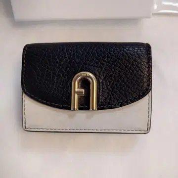 FURLA 훌라 프리무라 가죽 3단 폴더형 지갑 컴팩트 지폐 동전 카드 수납