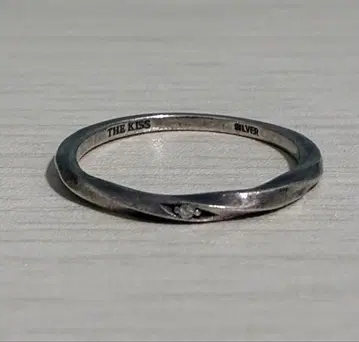 THE KISS 실버 반지 반지 2.2g 안지름 1.9cm 꼬임 디자인