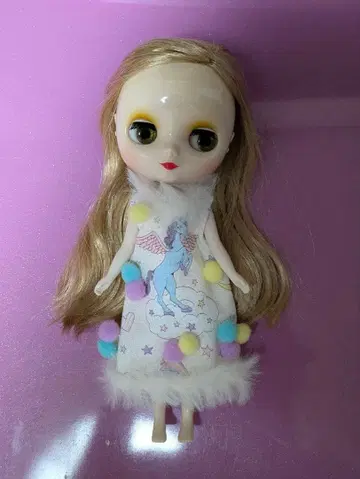 미디 브라이스 아차츄무 고양이 구두 두건 아웃핏 포함