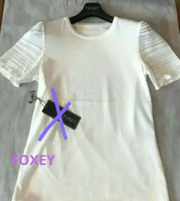 새상품급 FOXEY 폭시 소매 레이스 니트 38