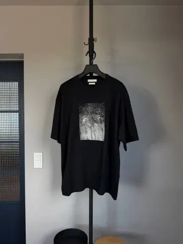 YOKE EMBROIDERY T-SHIRT Black 사이즈 3