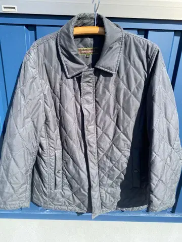 [JOSEPH ABBOUD] 퀼팅 자켓 블랙 M 사이즈