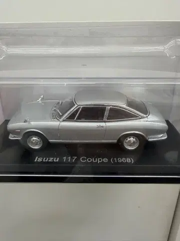 이스즈 117 쿠페 1/43