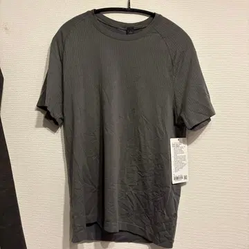 lululemon Metal Vent Tech T셔츠 그레이 S