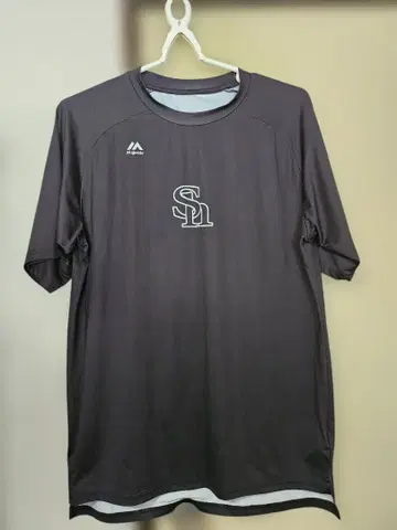후쿠오카 소프트뱅크 호크스 T셔츠 블랙 2XL [멤버 한정품]