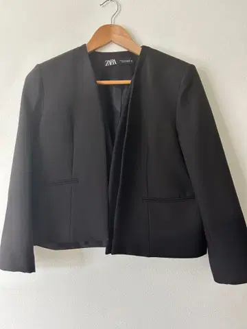 ZARA 노카라 자켓 블랙 M 세레모니 입학식 졸업식