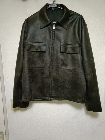 ZARA 페이크 레더 자켓