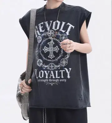 REVOLT LOYALTY 슬리브리스 셔츠 데미지 가공