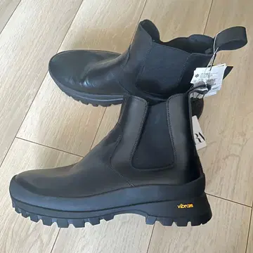 ZARA 비브람 사이드 고어 부츠