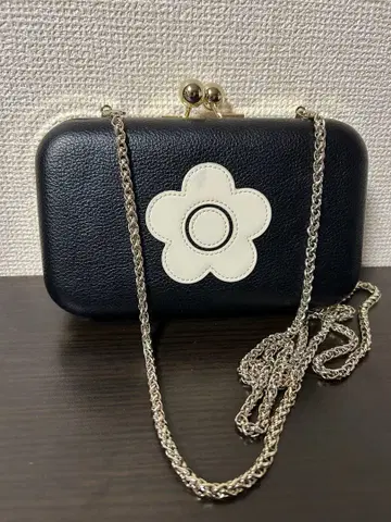 MARY QUANT 숄더백 블랙