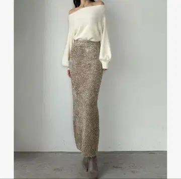 Louere 샤기 니트 펜슬 스커트