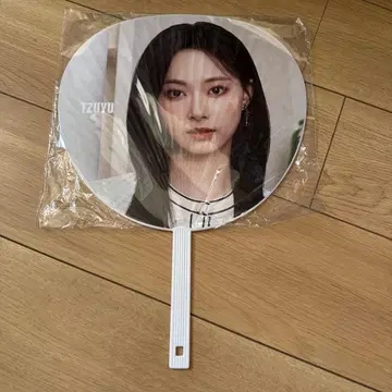 TWICE TZUYU 부채 5TH WORLD TOUR