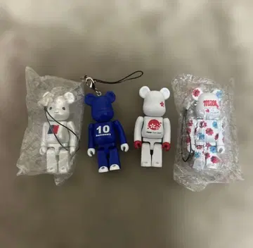 [ 희망 가격 접수 ] 베어브릭 bearbrick 4체 세트 묶음 판매