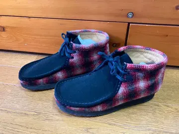 Clarks! 클락스 왈라비 울 스웨이드 사이즈 25.5cm 정도