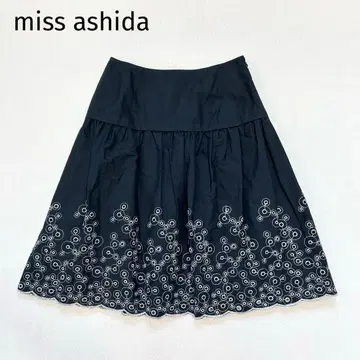 [미스아시드] 플레어 스커트 S 일본제 스캘럽 자수 네이비 새상품급