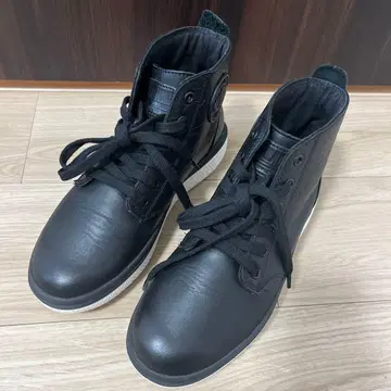 컨디션 최상! PALLADIUM 팔라디움 천연 가죽 하이컷 스니커즈 23.5cm